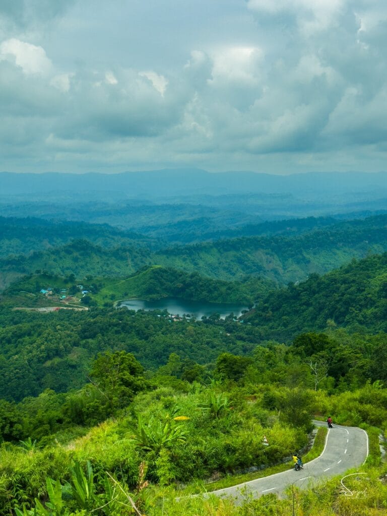 The road to Bogalake and the aerial view from above.